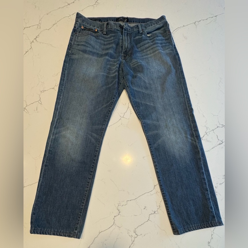 😎 Lucky Brand 221 Original Men’s Straight Leg Jeans